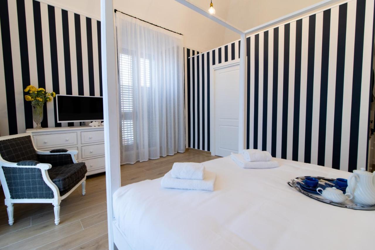 Le Residenze Del Capitano Hotel Bari Ngoại thất bức ảnh