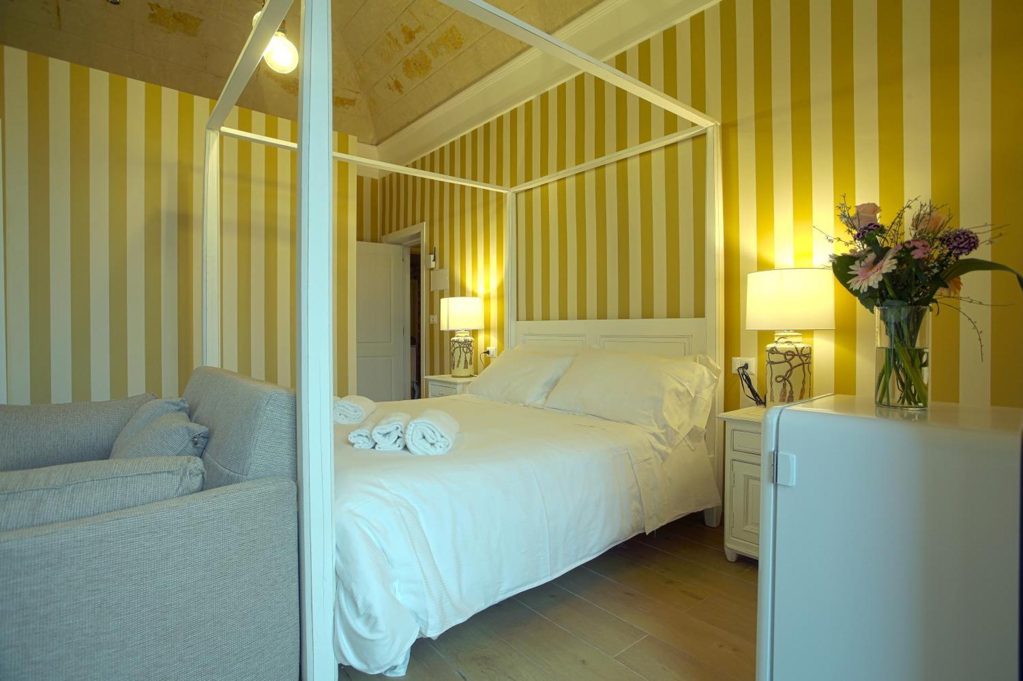Le Residenze Del Capitano Hotel Bari Ngoại thất bức ảnh