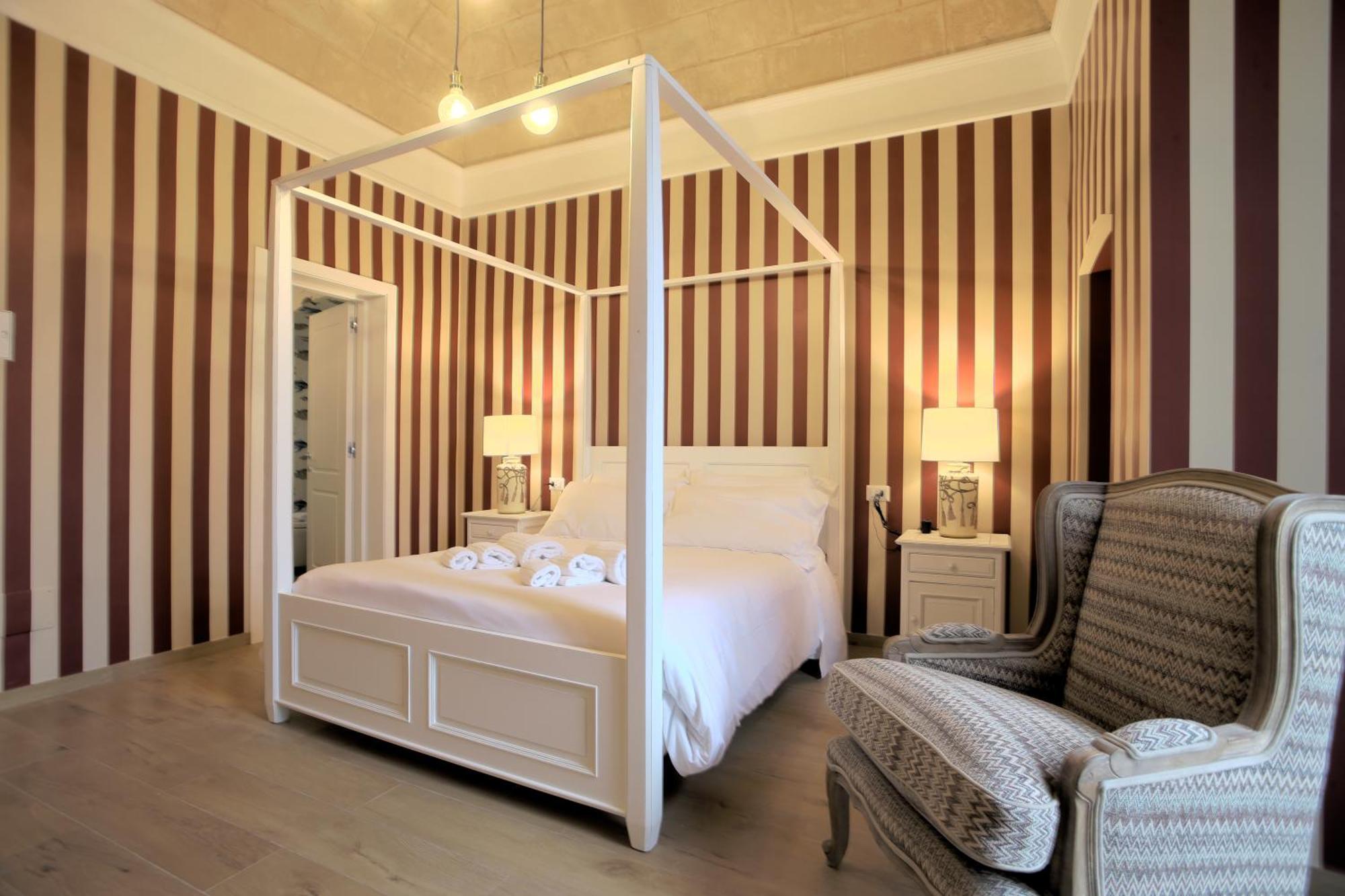 Le Residenze Del Capitano Hotel Bari Ngoại thất bức ảnh
