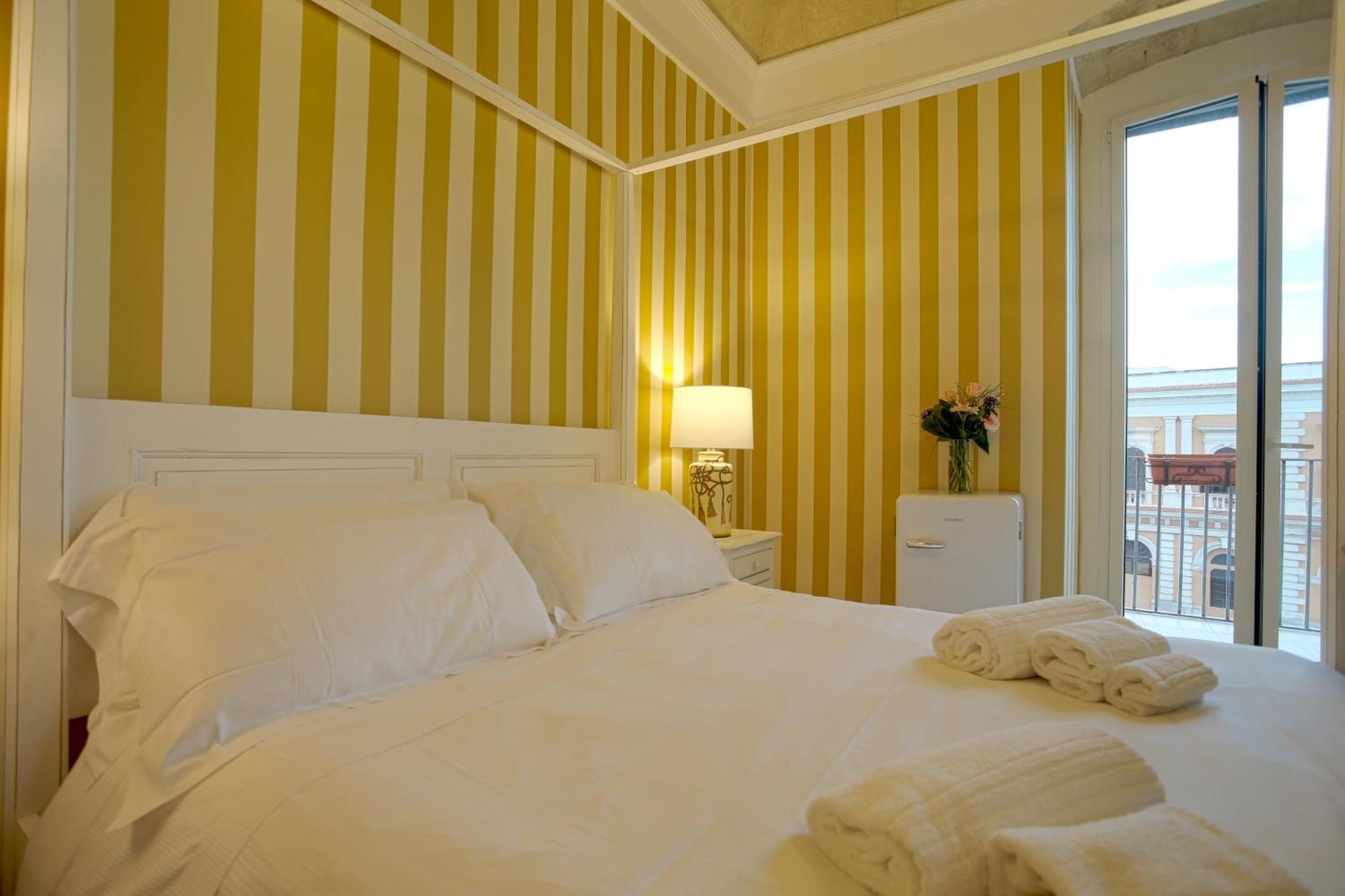 Le Residenze Del Capitano Hotel Bari Ngoại thất bức ảnh