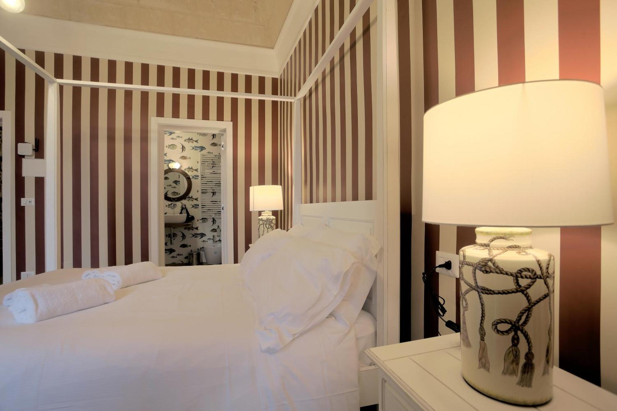 Le Residenze Del Capitano Hotel Bari Ngoại thất bức ảnh